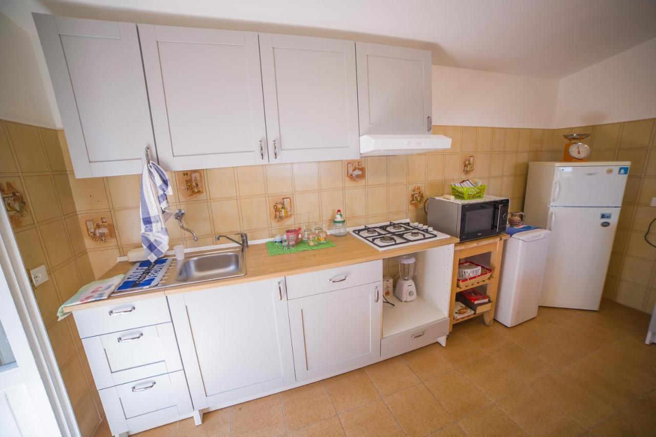 Poggio Della Roverella Country House Morlupo Екстериор снимка