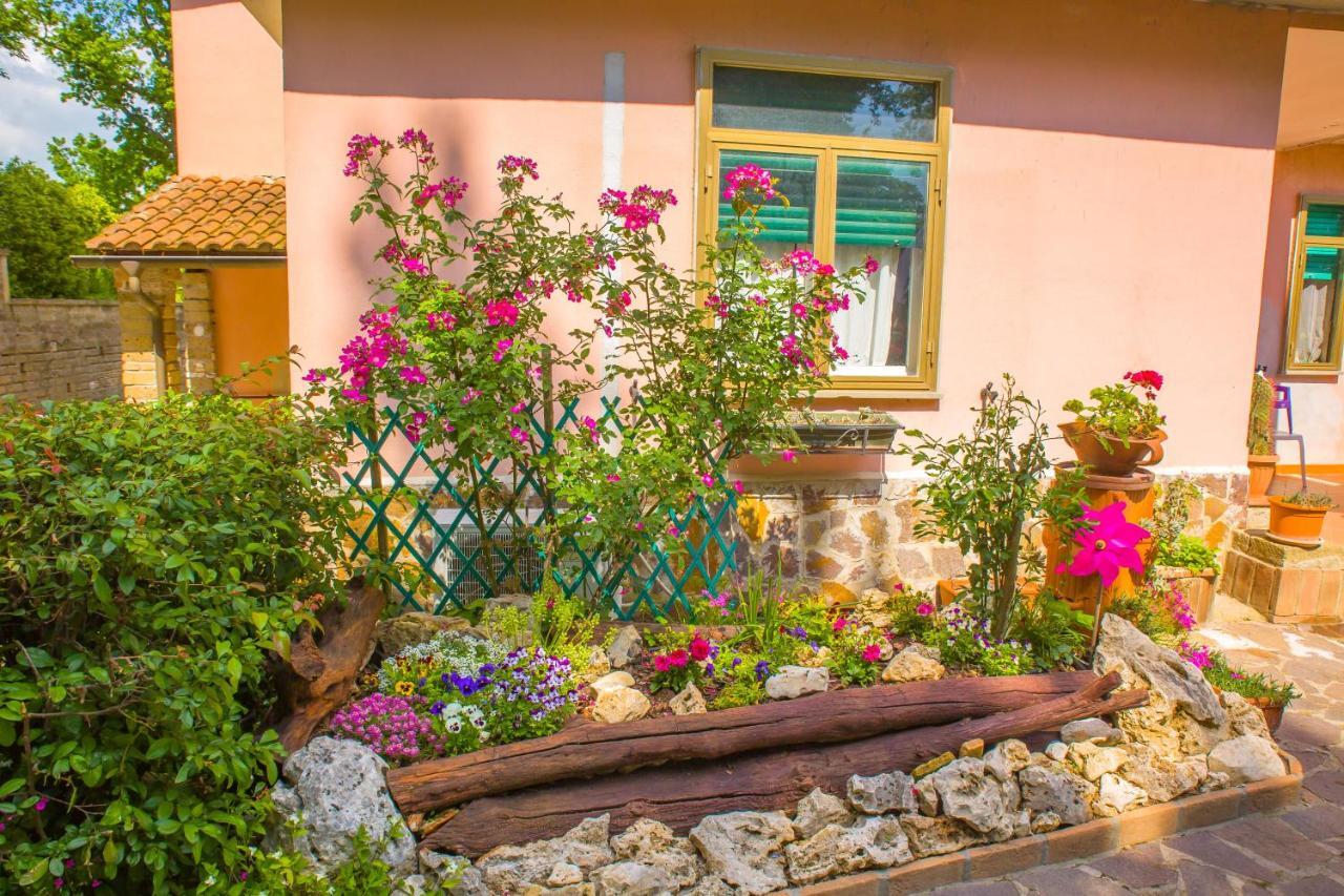 Poggio Della Roverella Country House Morlupo Екстериор снимка
